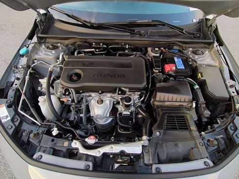 Used 2025 Honda Civic Sport image 27