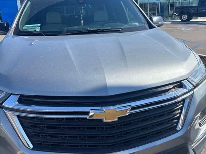 Used 2023 Chevrolet Traverse LS