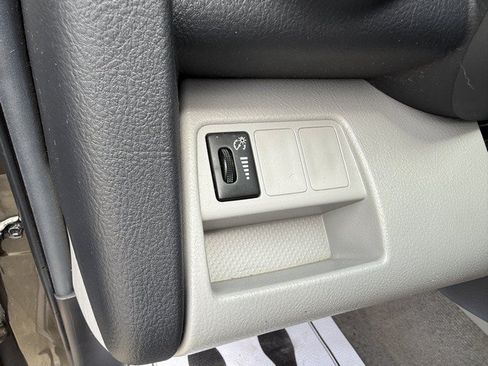 Used 2012 Toyota RAV4 4WD w/ Value Pkg image 13