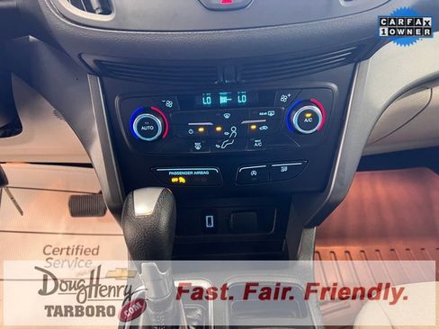 Used 2017 Ford Escape SE image 48