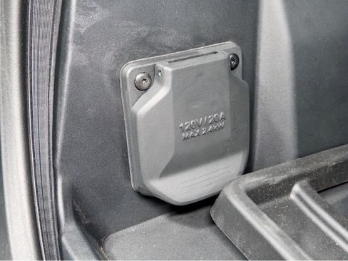 Used 2024 Chevrolet Silverado EV RST AWD/4WD image 26