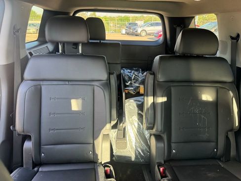 Used 2026 Hyundai Santa Fe Limited image 9