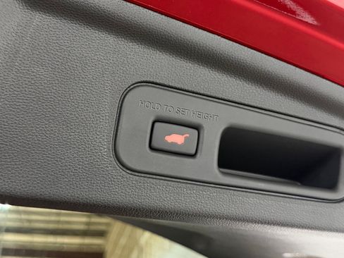 Used 2025 Acura MDX FWD w/ Technology Package image 42