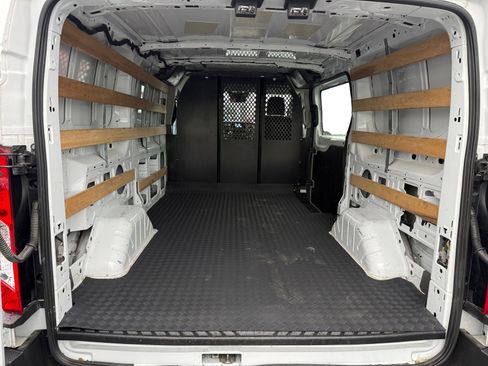Used 2024 Ford Transit 250 Low Roof w/ Exterior Upgrade Package image 17
