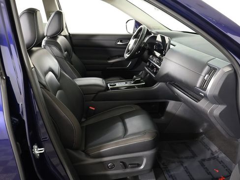 Used 2023 Nissan Pathfinder SL w/ SL Premium Package AWD/4WD image 35