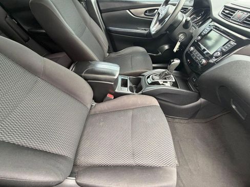 Used 2020 Nissan Rogue Sport S w/ Appearance Package image 34