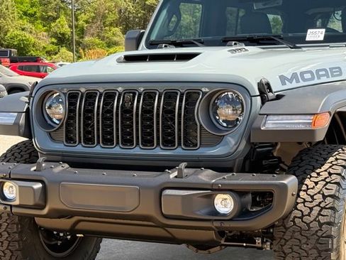New 2026 Jeep Wrangler Unlimited Rubicon 392 w/ Quick Order Package 27X Moab AWD/4WD image 10