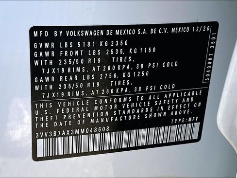 Used 2021 Volkswagen Tiguan SEL FWD image 36