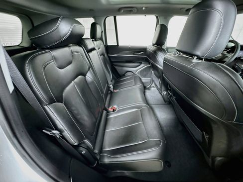 Used 2023 Jeep Grand Cherokee 30th Anniversary image 28