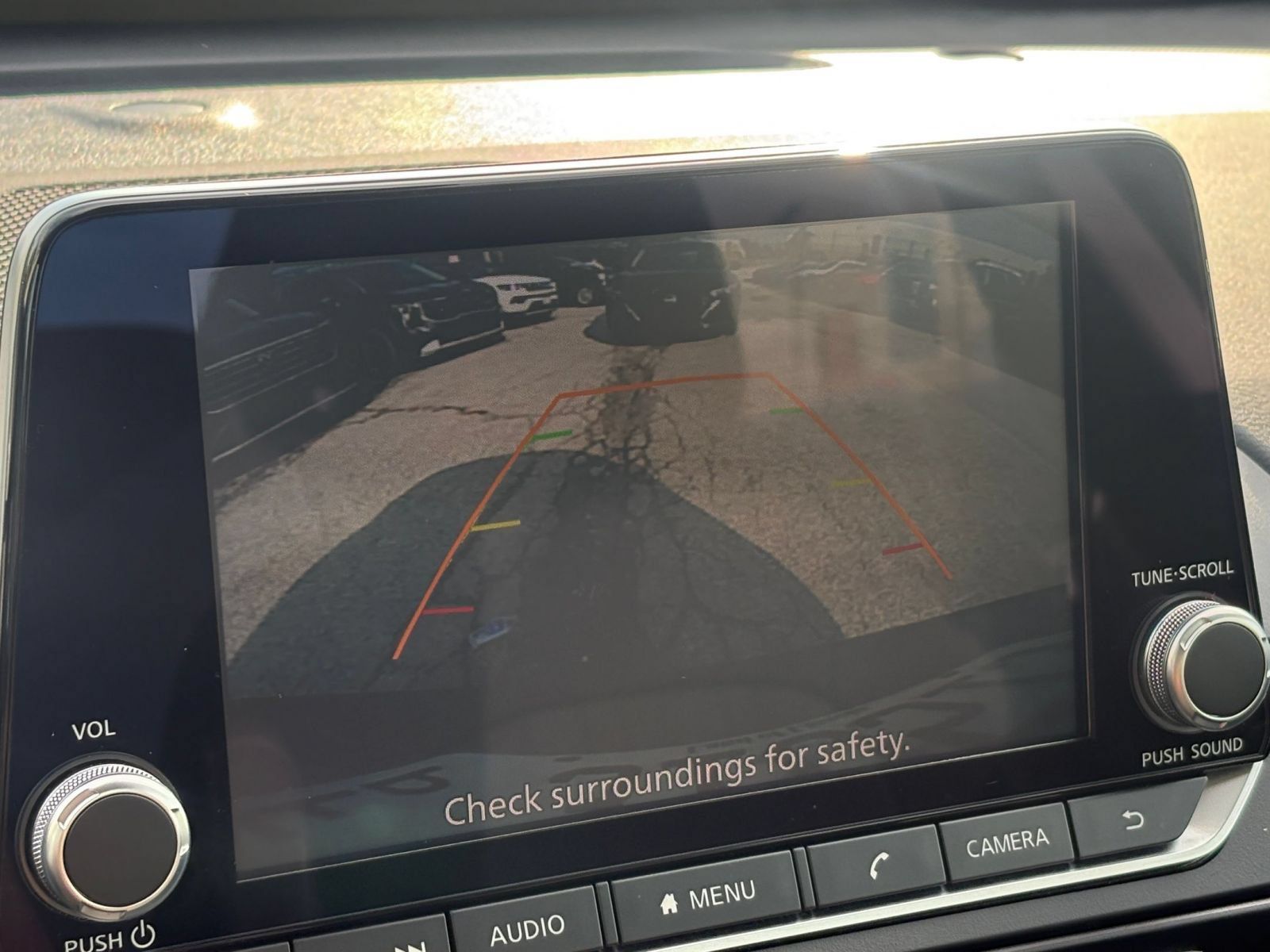 Used 2025 Nissan Altima 2.5 SV FWD image 19