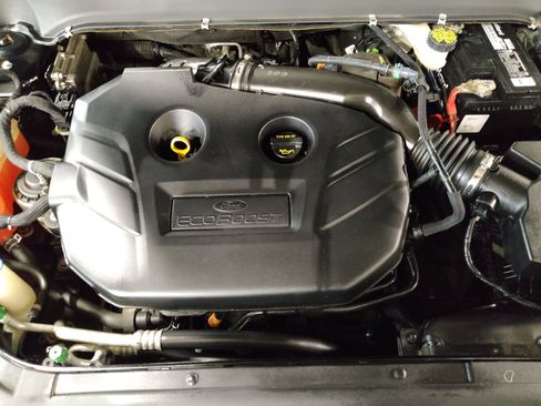 Used 2017 Ford Fusion Titanium FWD image 30