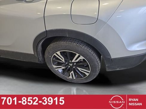 Used 2025 Mitsubishi Eclipse Cross SE image 41