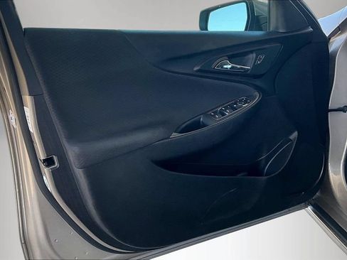 Used 2023 Chevrolet Malibu LT FWD image 19