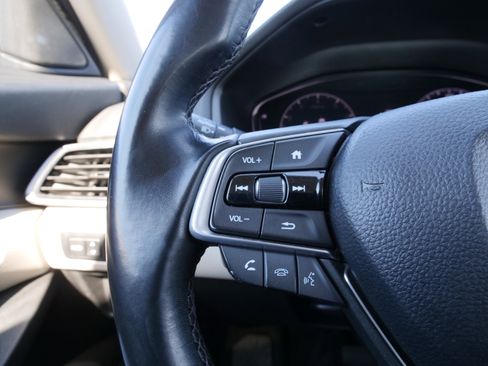 Used 2021 Honda Accord Touring image 22