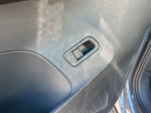 New 2026 Volkswagen Atlas Cross Sport SEL Premium R-Line image 20