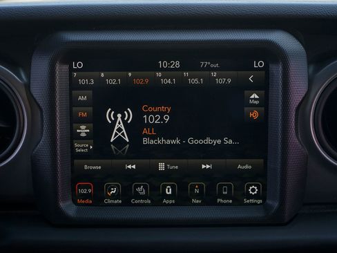 Used 2021 Jeep Wrangler Unlimited Sport image 15