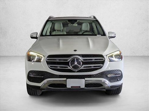 Used 2020 Mercedes-Benz GLE 350 4MATIC image 2
