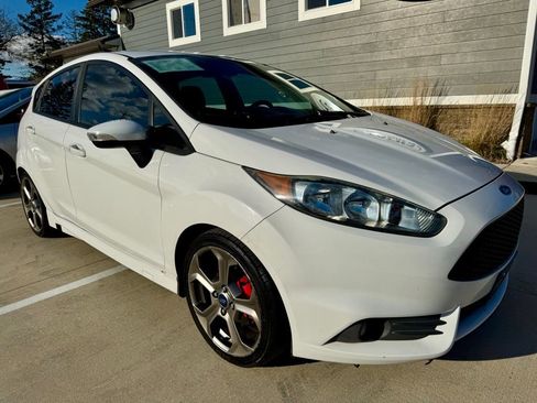 Used 2014 Ford Fiesta ST image 2