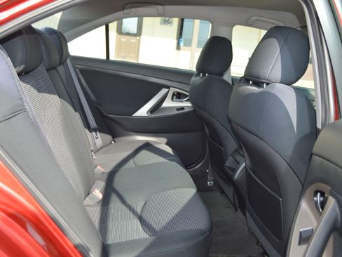 Used 2009 Toyota Camry XLE image 25