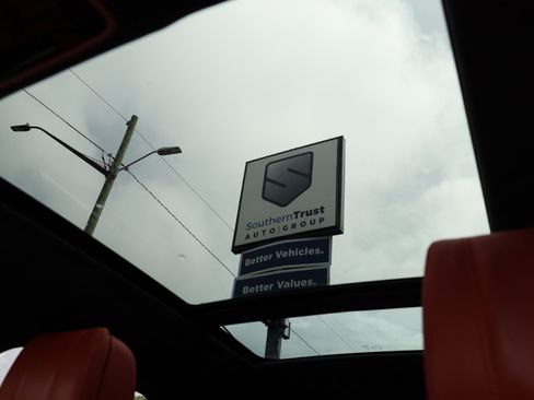 Used 2020 Land Rover Range Rover Velar SV Autobiography Dynamic image 13