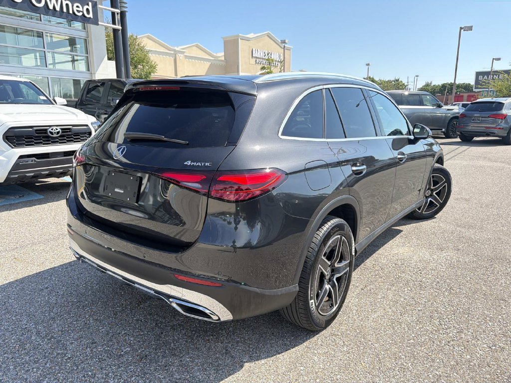 Used 2026 Mercedes-Benz GLC 300 4MATIC image 7