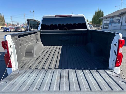 Used 2021 Chevrolet Silverado 1500 LT Trail Boss w/ Bed Protection Package AWD/4WD image 29