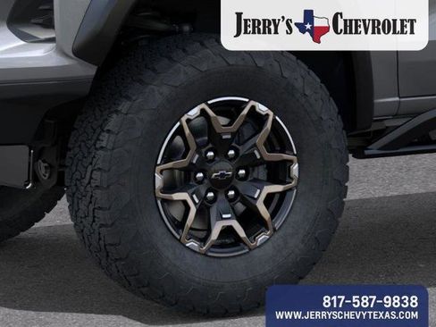 New 2026 Chevrolet Colorado ZR2 w/ Technology Package image 11