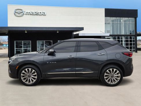 Used 2022 Chevrolet Blazer Premier w/ Driver Confidence II Package FWD image 3