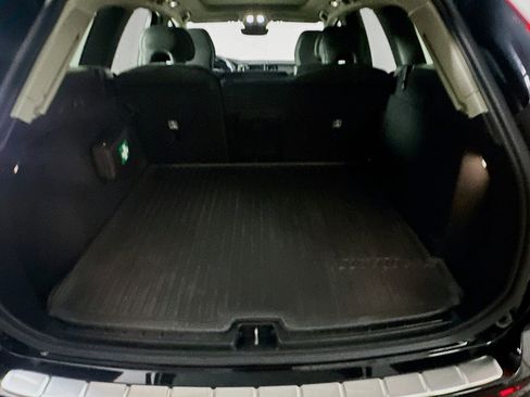 Used 2024 Volvo XC60 B5 Core image 27