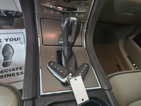 Used 2012 Lincoln MKX AWD image 20