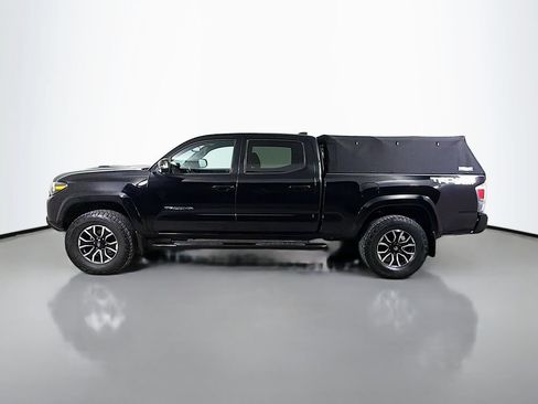Certified 2023 Toyota Tacoma TRD Sport AWD/4WD image 9