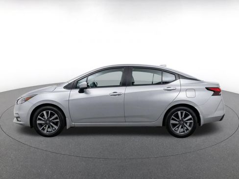 Used 2025 Nissan Versa SV FWD image 4