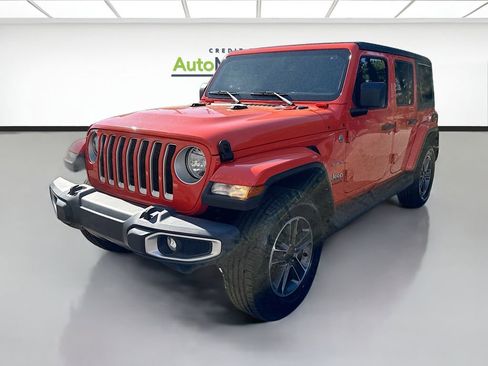 Used 2023 Jeep Wrangler Unlimited Sahara AWD/4WD image 3