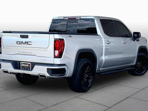 Used 2022 GMC Sierra 1500 Elevation w/ Elevation Premium Package AWD/4WD image 13