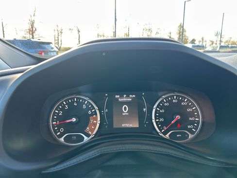 Certified 2020 Jeep Renegade Sport image 11