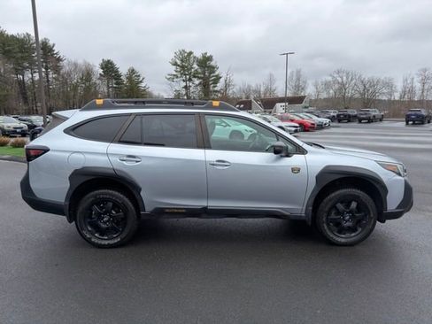 Used 2022 Subaru Outback Wilderness image 4