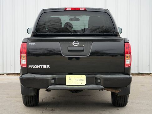 Used 2021 Nissan Frontier S image 42