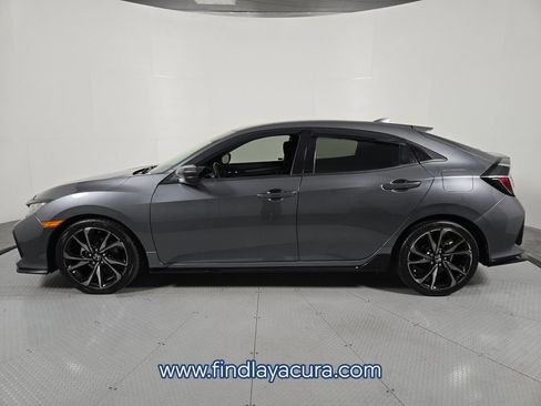 Used 2017 Honda Civic Sport image 3