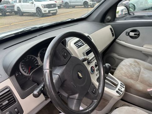 Used 2005 Chevrolet Equinox LT w/ Preferred Equipment Group AWD/4WD image 26