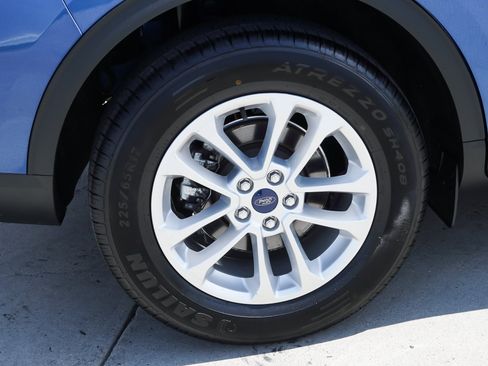 Used 2022 Ford Escape SE w/ Convenience Package AWD/4WD image 11