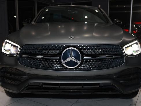 Used 2020 Mercedes-Benz GLC 300 4MATIC Coupe image 3