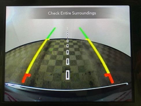 Used 2021 Jeep Grand Cherokee Limited image 12