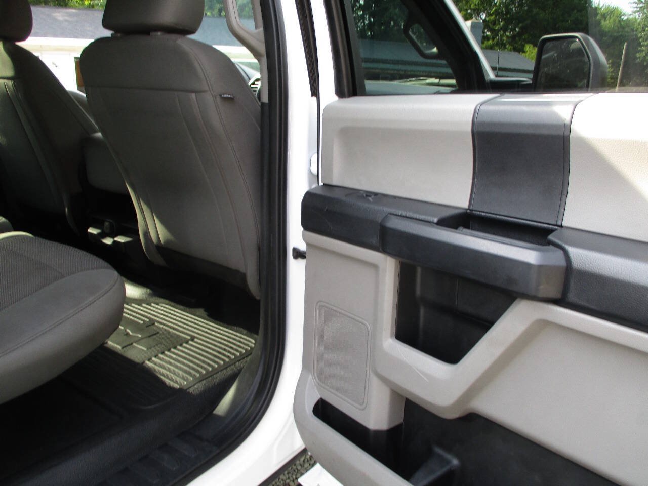 Used 2021 Ford F250 XL w/ STX Appearance Package AWD/4WD image 14