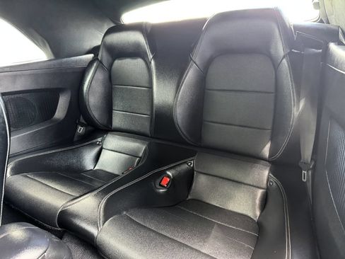 Used 2020 Ford Mustang Premium RWD image 11