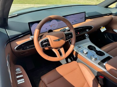 New 2026 Genesis GV70 2.5T Advanced image 2