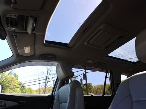 Used 2017 Honda Pilot Elite image 21