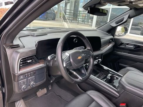 Used 2025 Chevrolet Tahoe LT AWD/4WD image 7