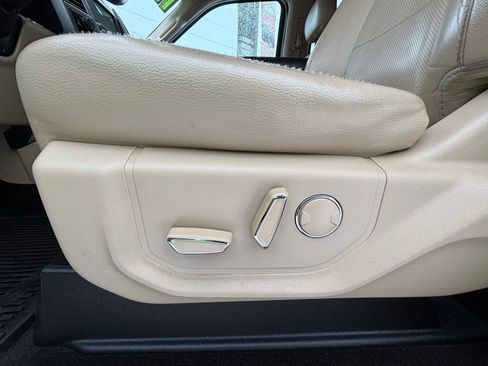 Used 2017 Ford F350 Lariat w/ Lariat Ultimate Package image 13