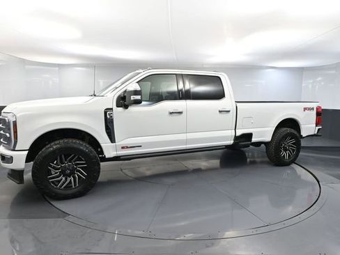Used 2024 Ford F350 Platinum AWD/4WD image 11