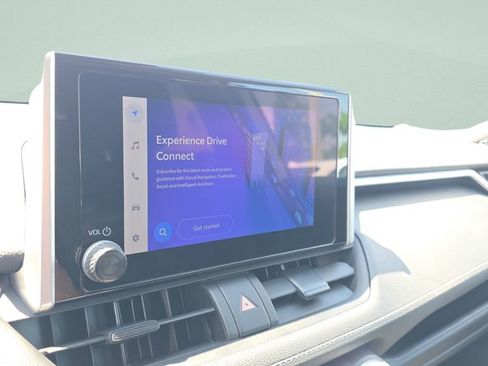 Used 2024 Toyota RAV4 XLE image 18